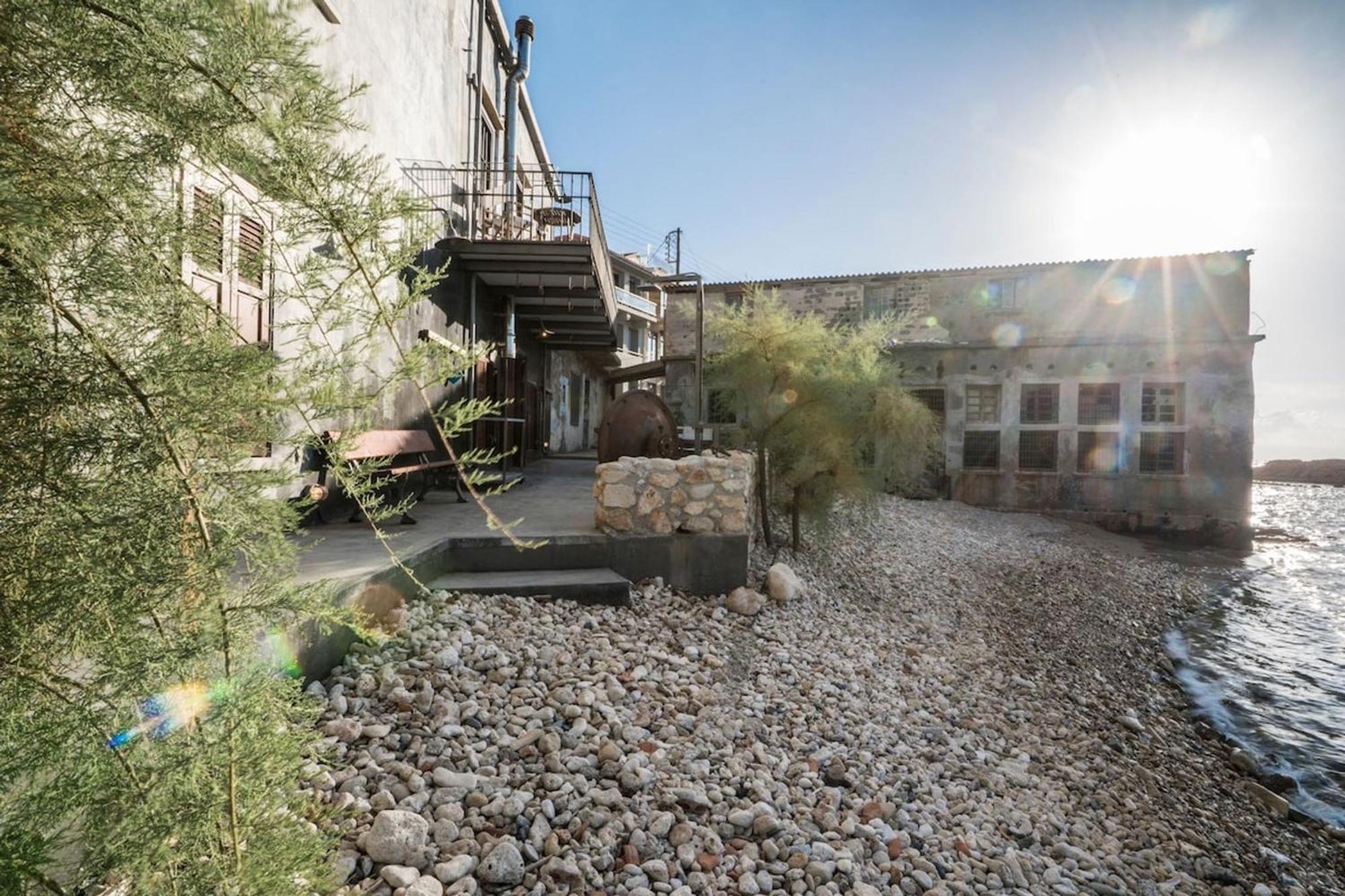 Villa Kito- Transformed House On The Water'S Edge Chania  Exterior foto